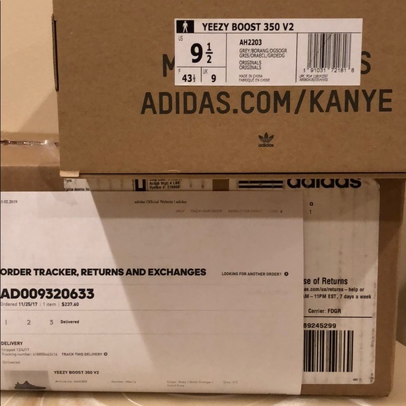 NIB AUTHENTIC Adidas Yeezy Boost 350 Beluga 2.0 - Picture 6 of 8